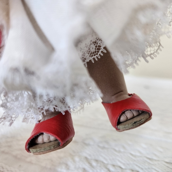 Vintage Madame Alexander Cuba Doll 8" RARE FIND - Picture 9 of 9